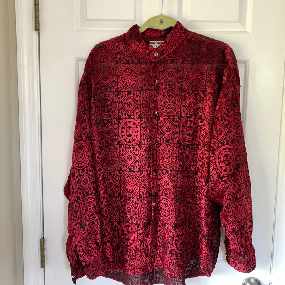 International Male Holiday Burn-out Shirt - Large